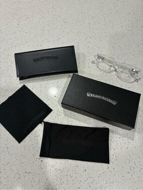 & Other Stories Transparent Acetate Eyeglasses with Black Accessories
